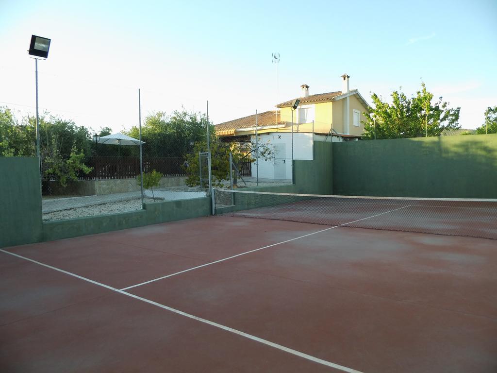 Villa Maria - Pista De Padel Y Piscina 拜纳 外观 照片